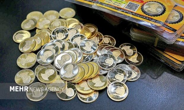قیمت طلا و سکه امروز سه شنبه ۶ آبان؛ سکه ۲ میلیون تومان ریخت قیمت طلا و سکه امروز سه شنبه ۶ آبان؛ سکه ۲ میلیون تومان ریخت