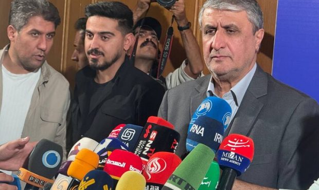 اسلامی: سه کشور اروپایی اقدامات تحریک آمیز را دستور کار قرار دادهاند اسلامی: سه کشور اروپایی اقدامات تحریک آمیز را دستور کار قرار دادهاند