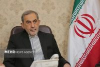 ولایتی: خلیج‌ فارس جای قماربازی نیست
