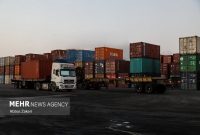 تسهیل تجارت در جنگ؛ ترخیص ۱۲ هزار کامیون کالای اساسی از بنادر