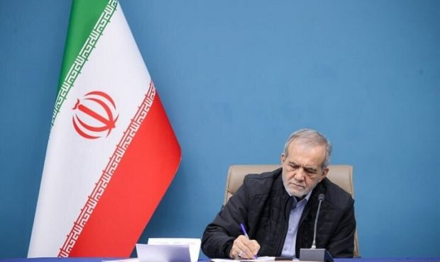 پزشکیان: سپاه نماد برجسته اقتدار ملی و سپر دفاعی پولادین میهن است