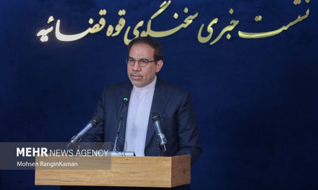 جهانگیر: ۲۶۲ ملک مزدوران دشمن به نفع مردم توقیف شد