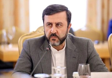 غریب‌آبادی: درحال مذاکره بودیم و آمریکایی‌ها تعهداتشان را نقض کردند