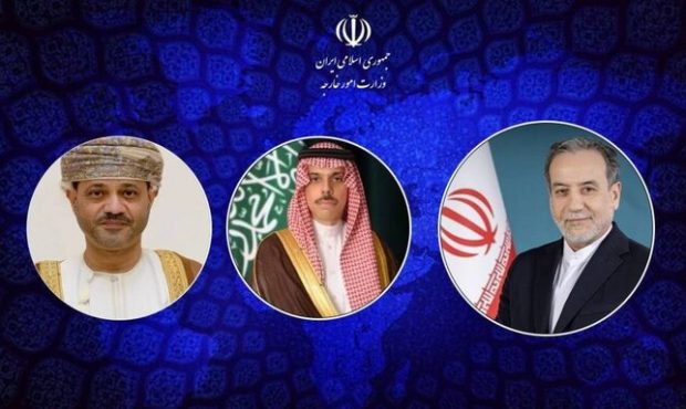 گفتگوی تلفنی وزیر امور خارجه کشورمان با وزرای امور خارجه عمان وعربستان