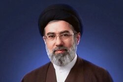 هر کار تفرقه انگیزی از هر فردی با هر جایگاهی در جهت مقصود دشمن است هر کار تفرقه انگیزی از هر فردی با هر جایگاهی در جهت مقصود دشمن است