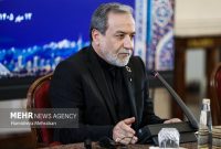 عراقچی: ایران آماده دیپلماسی است؛ پاسخ به گزینه نظامی، محکم‌تر است